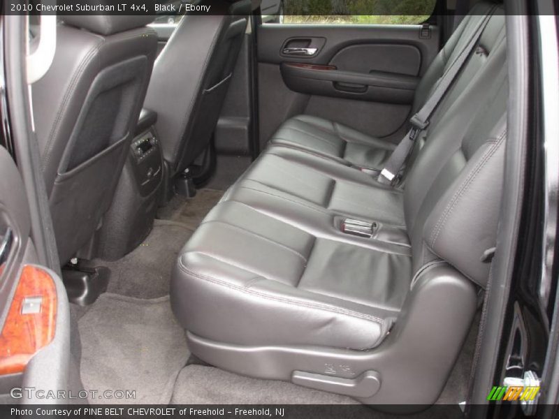 Black / Ebony 2010 Chevrolet Suburban LT 4x4