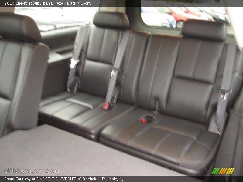 Black / Ebony 2010 Chevrolet Suburban LT 4x4