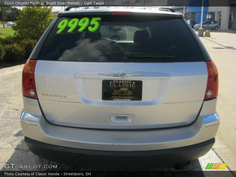 Bright Silver Metallic / Light Taupe 2004 Chrysler Pacifica