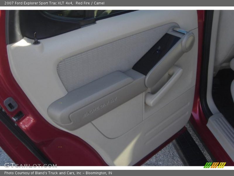 Red Fire / Camel 2007 Ford Explorer Sport Trac XLT 4x4