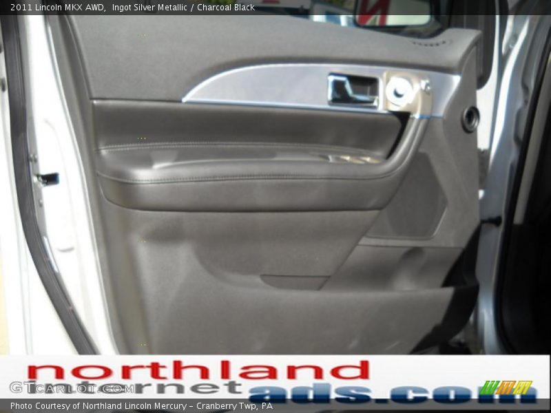 Ingot Silver Metallic / Charcoal Black 2011 Lincoln MKX AWD