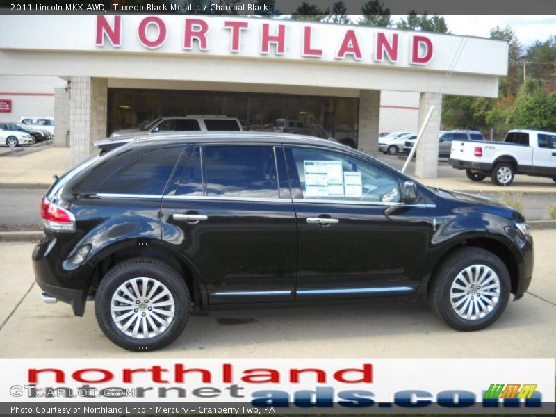 Tuxedo Black Metallic / Charcoal Black 2011 Lincoln MKX AWD