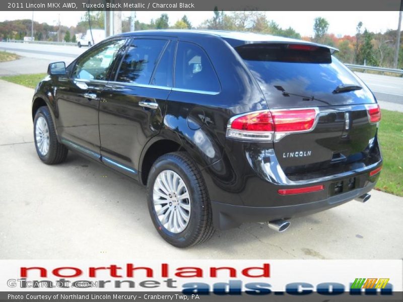 Tuxedo Black Metallic / Charcoal Black 2011 Lincoln MKX AWD