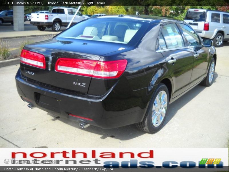 Tuxedo Black Metallic / Light Camel 2011 Lincoln MKZ FWD