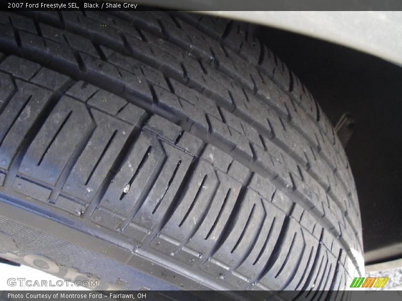 Black / Shale Grey 2007 Ford Freestyle SEL