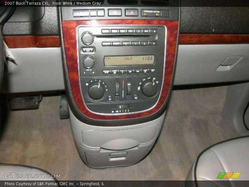 Frost White / Medium Gray 2007 Buick Terraza CXL