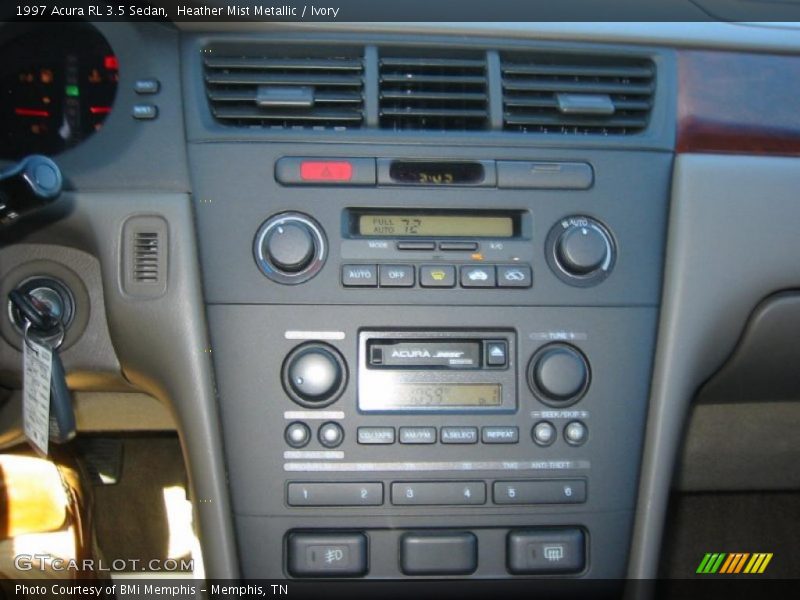 Controls of 1997 RL 3.5 Sedan