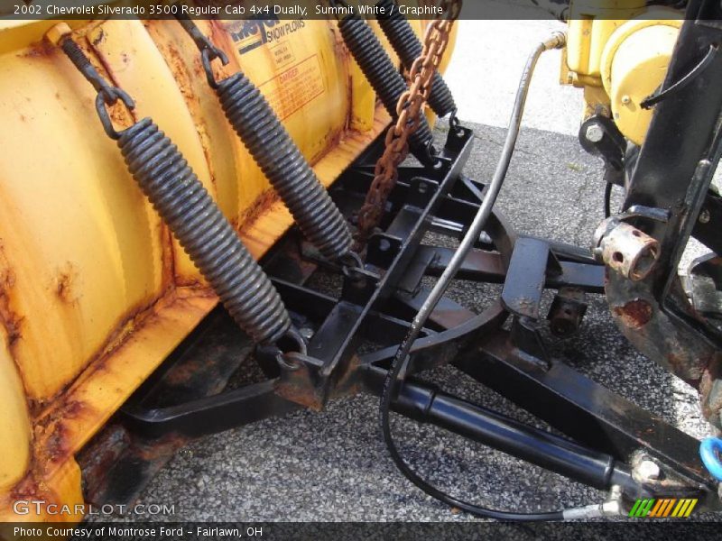 Summit White / Graphite 2002 Chevrolet Silverado 3500 Regular Cab 4x4 Dually