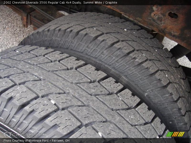 Summit White / Graphite 2002 Chevrolet Silverado 3500 Regular Cab 4x4 Dually