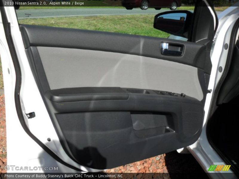 Aspen White / Beige 2010 Nissan Sentra 2.0
