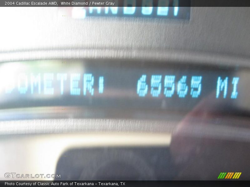 White Diamond / Pewter Gray 2004 Cadillac Escalade AWD