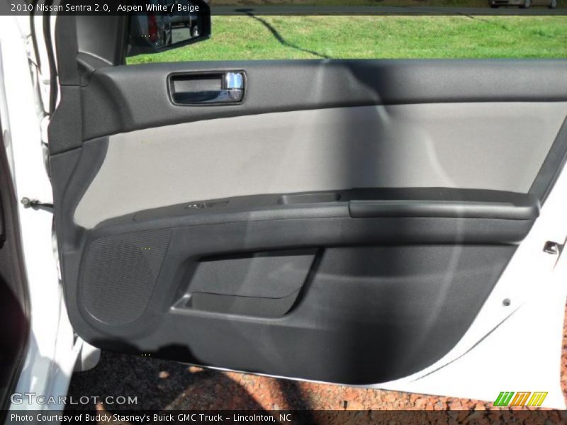 Aspen White / Beige 2010 Nissan Sentra 2.0