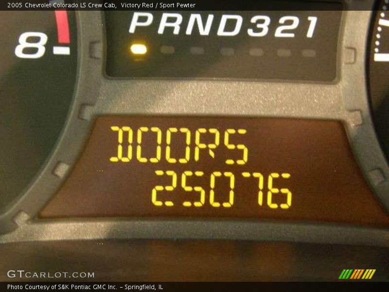 Victory Red / Sport Pewter 2005 Chevrolet Colorado LS Crew Cab
