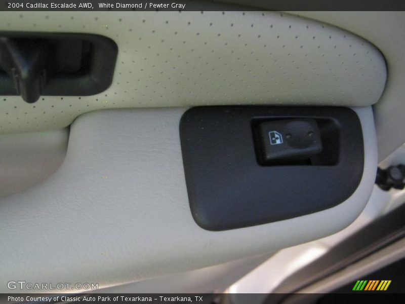 White Diamond / Pewter Gray 2004 Cadillac Escalade AWD