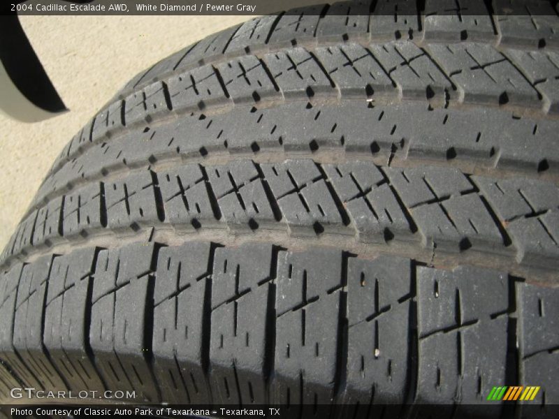 White Diamond / Pewter Gray 2004 Cadillac Escalade AWD