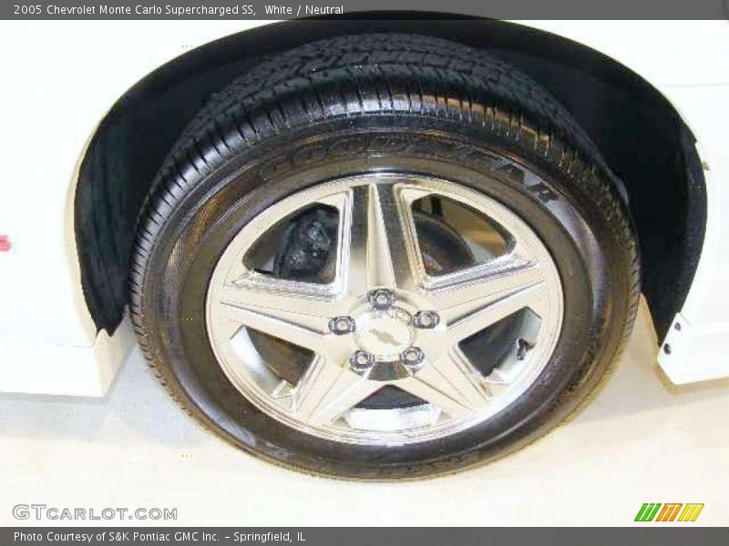 White / Neutral 2005 Chevrolet Monte Carlo Supercharged SS