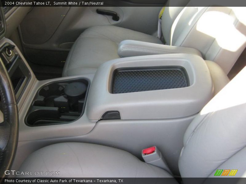 Summit White / Tan/Neutral 2004 Chevrolet Tahoe LT