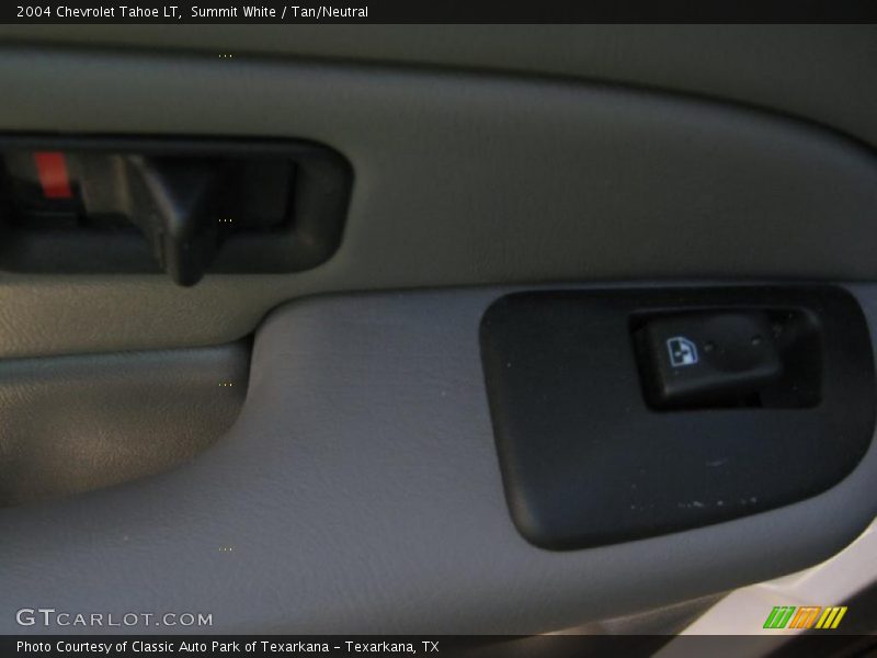 Summit White / Tan/Neutral 2004 Chevrolet Tahoe LT
