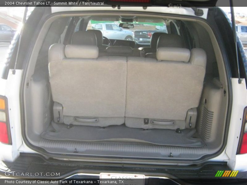 Summit White / Tan/Neutral 2004 Chevrolet Tahoe LT
