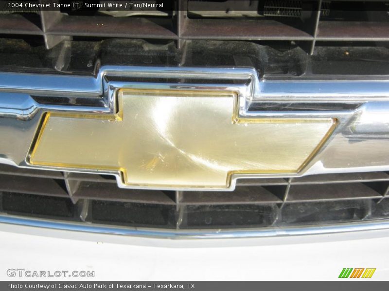 Summit White / Tan/Neutral 2004 Chevrolet Tahoe LT