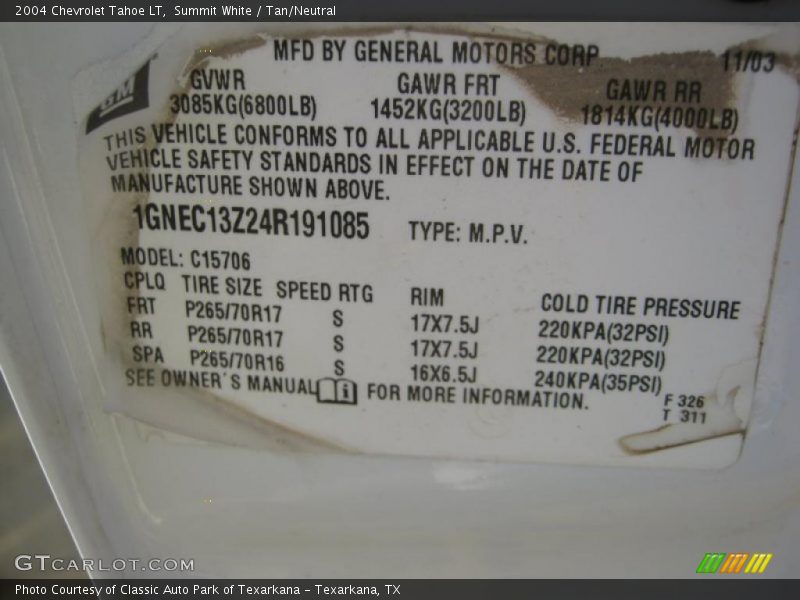 Summit White / Tan/Neutral 2004 Chevrolet Tahoe LT