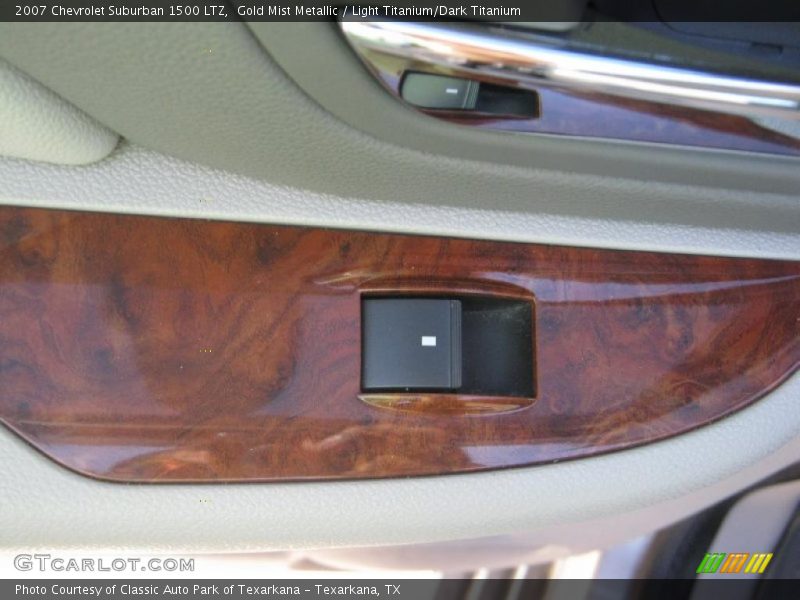 Gold Mist Metallic / Light Titanium/Dark Titanium 2007 Chevrolet Suburban 1500 LTZ