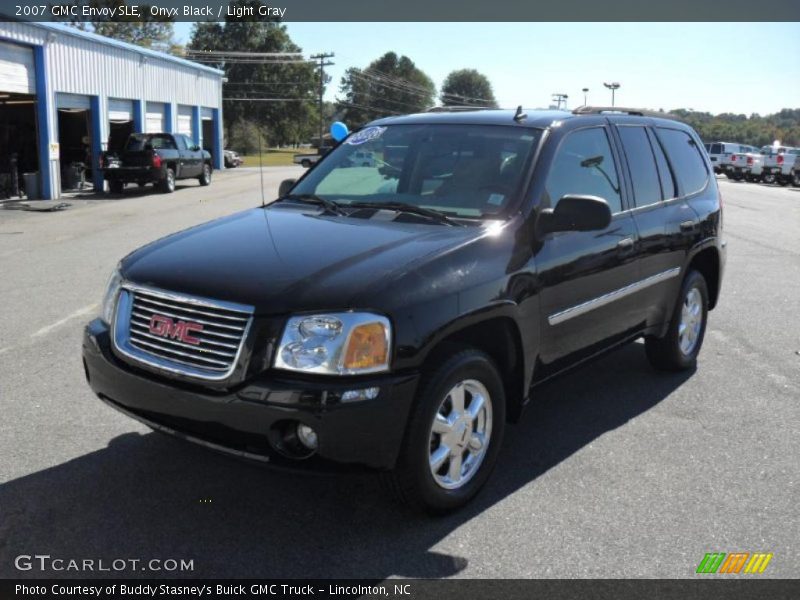 Onyx Black / Light Gray 2007 GMC Envoy SLE