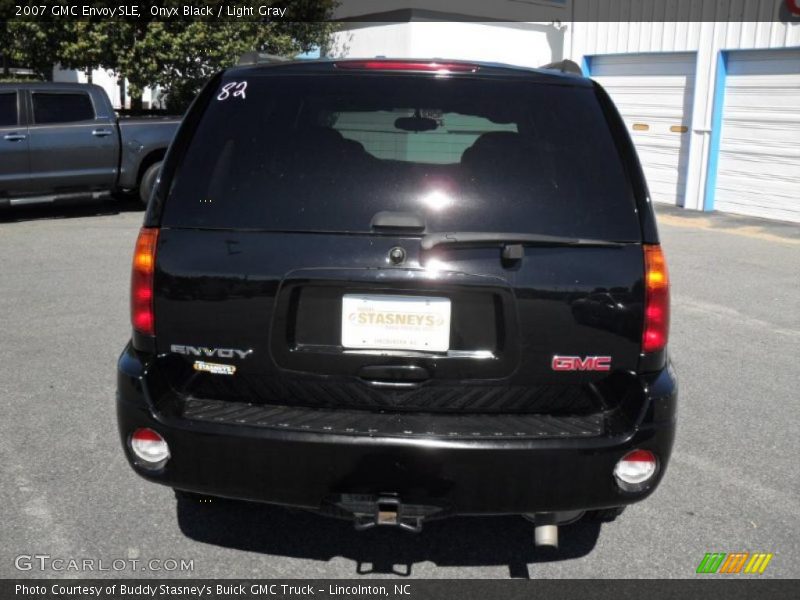 Onyx Black / Light Gray 2007 GMC Envoy SLE