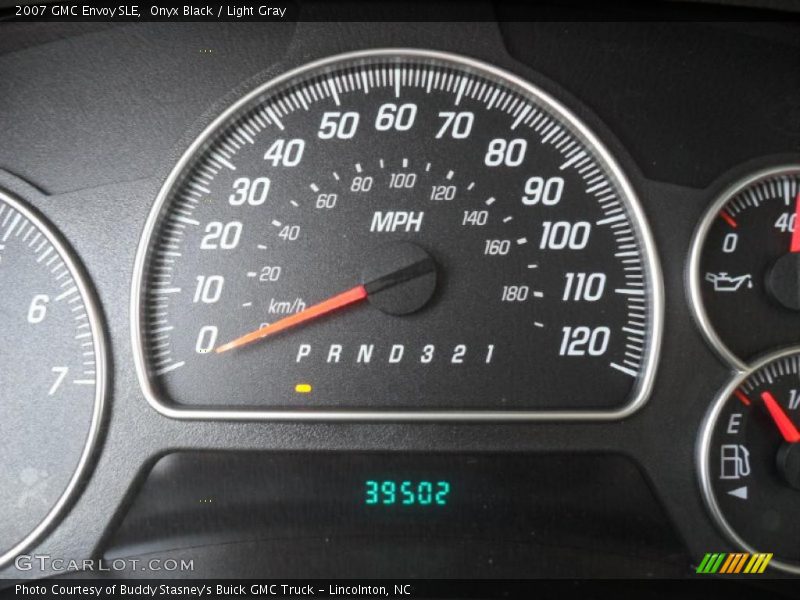Onyx Black / Light Gray 2007 GMC Envoy SLE