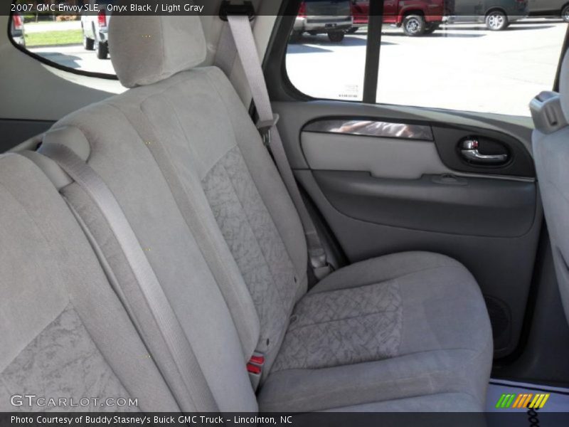 Onyx Black / Light Gray 2007 GMC Envoy SLE