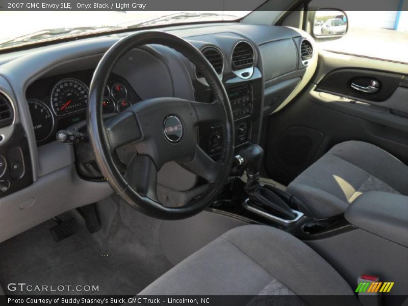 Onyx Black / Light Gray 2007 GMC Envoy SLE
