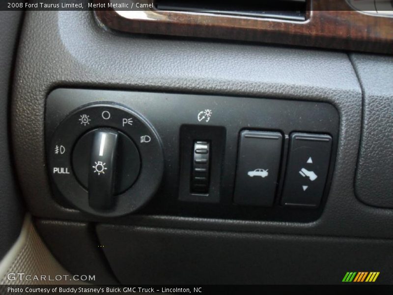 Merlot Metallic / Camel 2008 Ford Taurus Limited