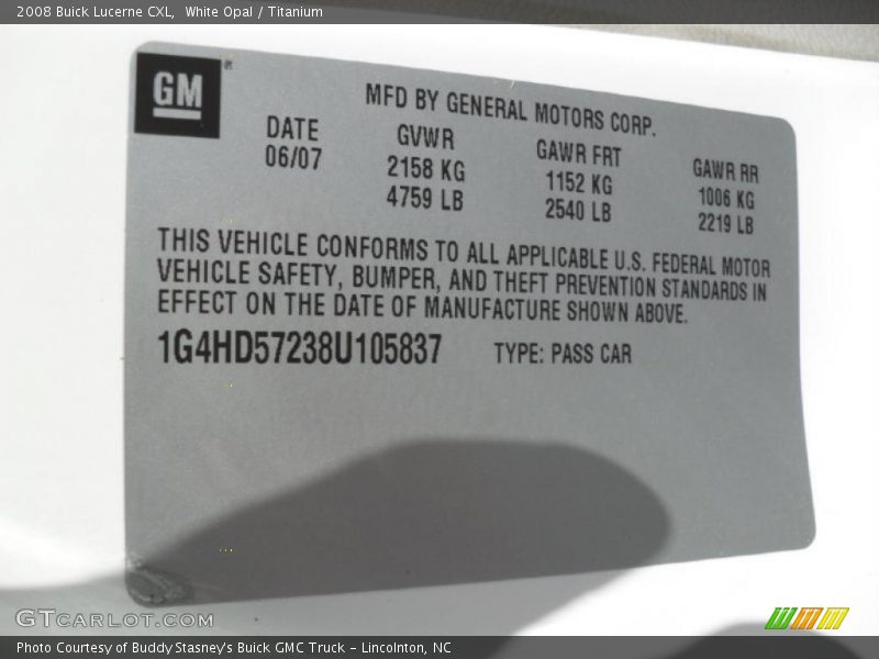 White Opal / Titanium 2008 Buick Lucerne CXL
