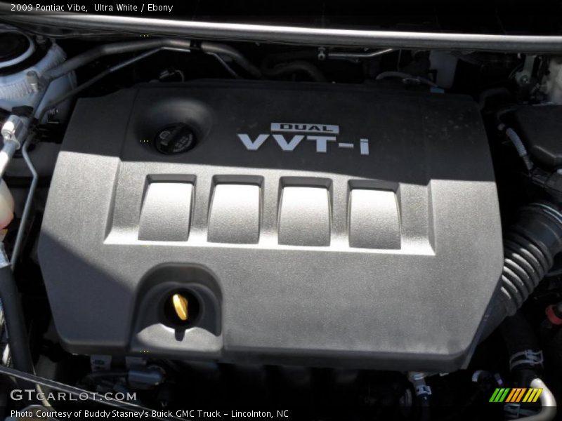 Ultra White / Ebony 2009 Pontiac Vibe