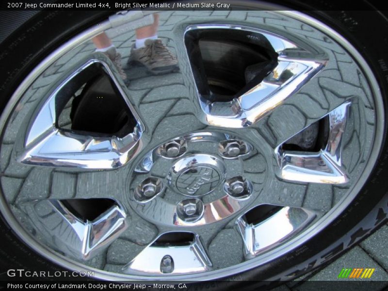 Bright Silver Metallic / Medium Slate Gray 2007 Jeep Commander Limited 4x4