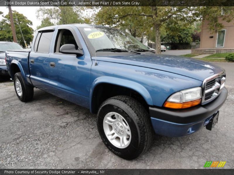 Atlantic Blue Pearl / Dark Slate Gray 2004 Dodge Dakota Sport Quad Cab 4x4