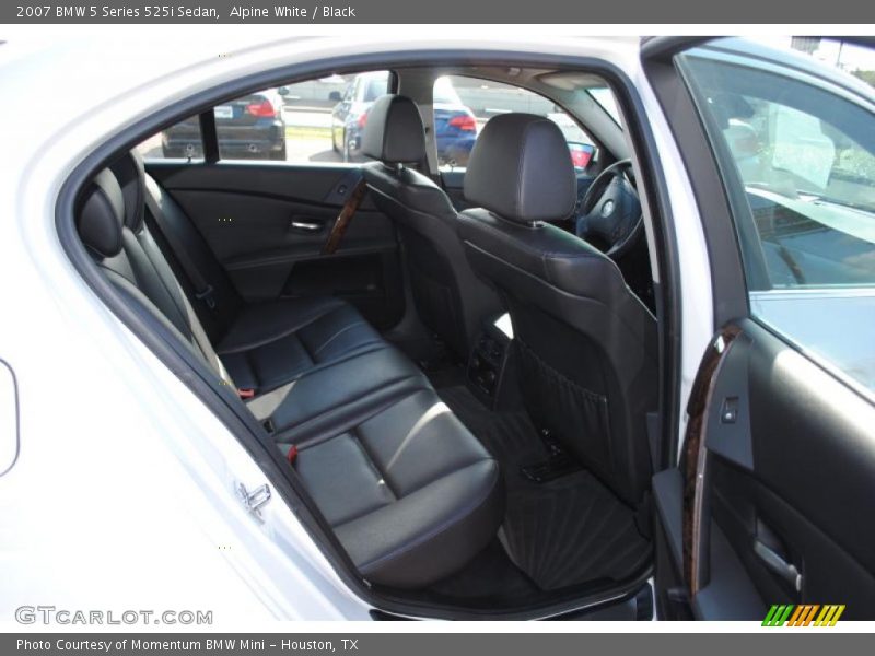 Alpine White / Black 2007 BMW 5 Series 525i Sedan