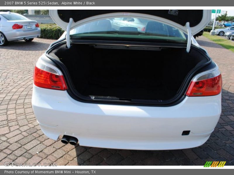 Alpine White / Black 2007 BMW 5 Series 525i Sedan