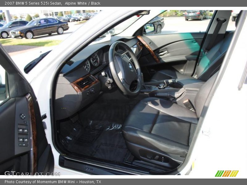 Alpine White / Black 2007 BMW 5 Series 525i Sedan