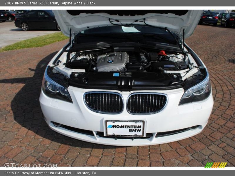 Alpine White / Black 2007 BMW 5 Series 525i Sedan