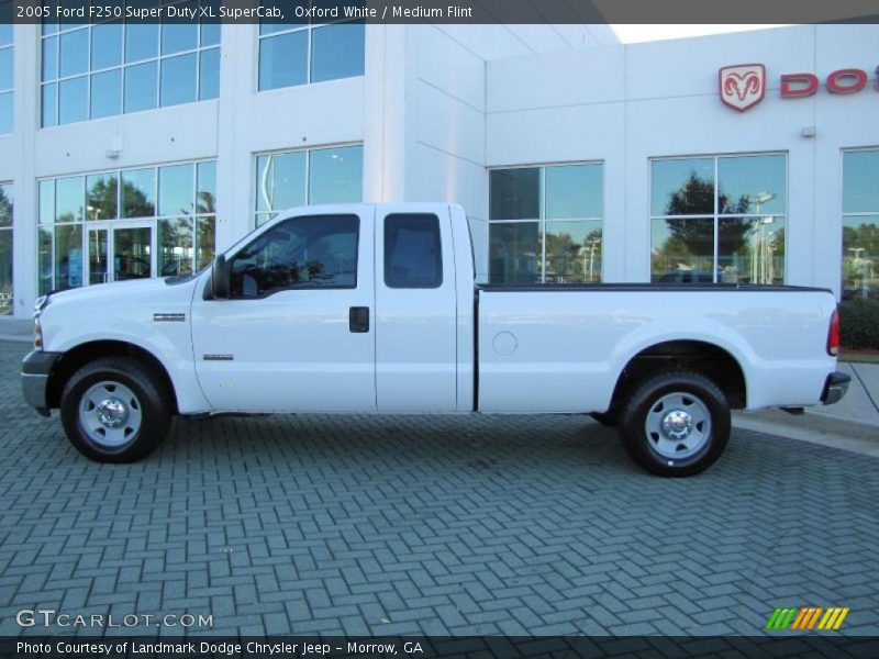 Oxford White / Medium Flint 2005 Ford F250 Super Duty XL SuperCab