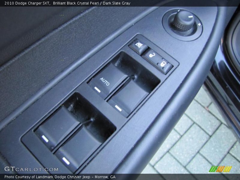 Brilliant Black Crystal Pearl / Dark Slate Gray 2010 Dodge Charger SXT