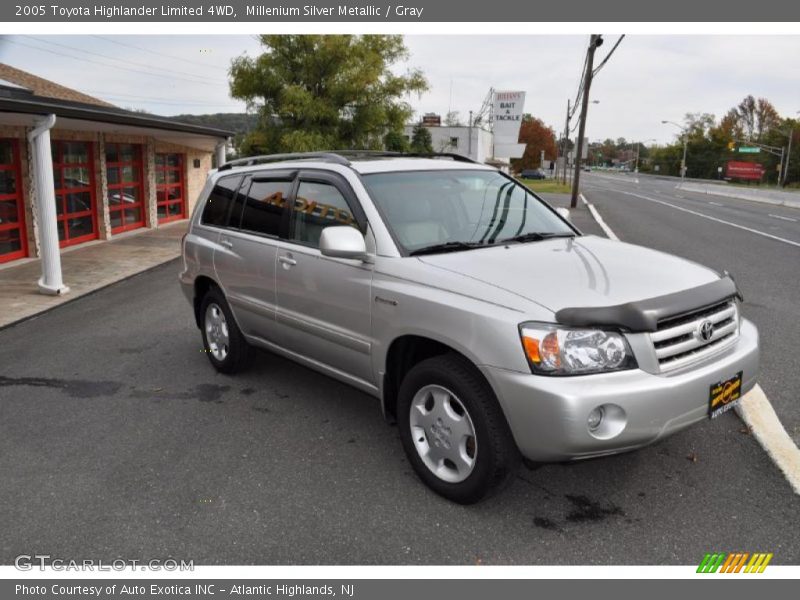 Millenium Silver Metallic / Gray 2005 Toyota Highlander Limited 4WD