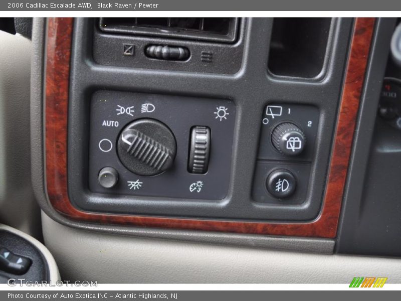 Black Raven / Pewter 2006 Cadillac Escalade AWD