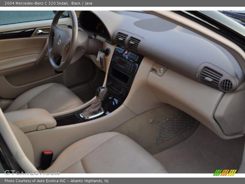  2004 C 320 Sedan Java Interior