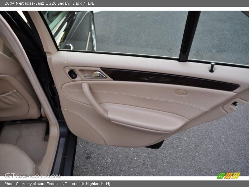 Black / Java 2004 Mercedes-Benz C 320 Sedan