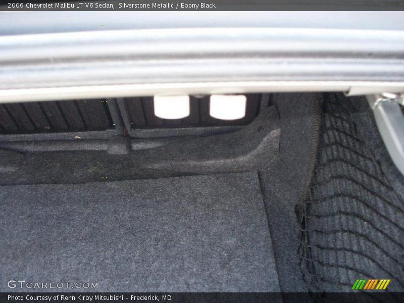 Silverstone Metallic / Ebony Black 2006 Chevrolet Malibu LT V6 Sedan