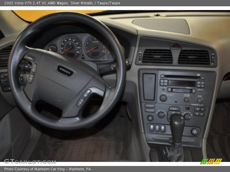 Silver Metallic / Taupe/Taupe 2002 Volvo V70 2.4T XC AWD Wagon