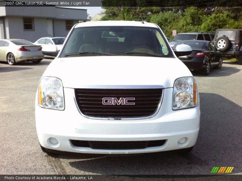Summit White / Light Tan 2007 GMC Yukon SLE