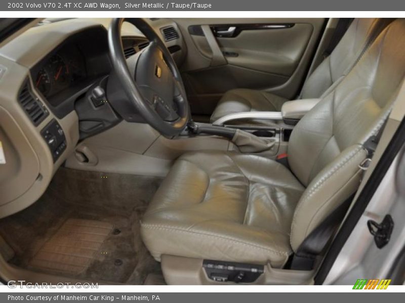 Silver Metallic / Taupe/Taupe 2002 Volvo V70 2.4T XC AWD Wagon